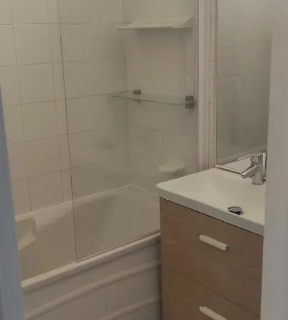 Superbe 2 pièces fonctionnel Appartement *